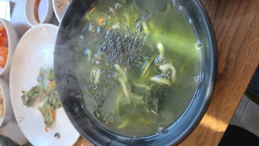 제주도) 보말칼국수, 몸국 그리고 보말전_6.jpg