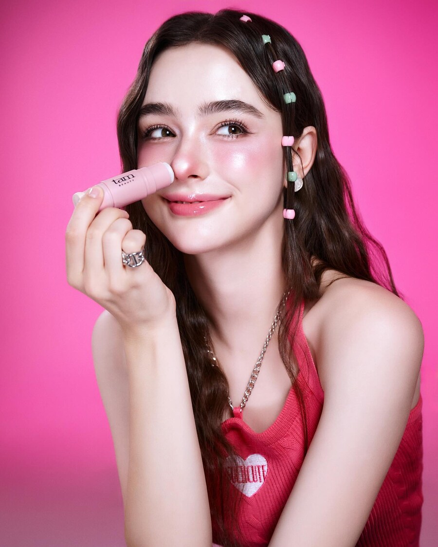 ㅎㅂ) 한국에서 활동하는 러시아 엘프녀♡♡♡♡_10.jpg