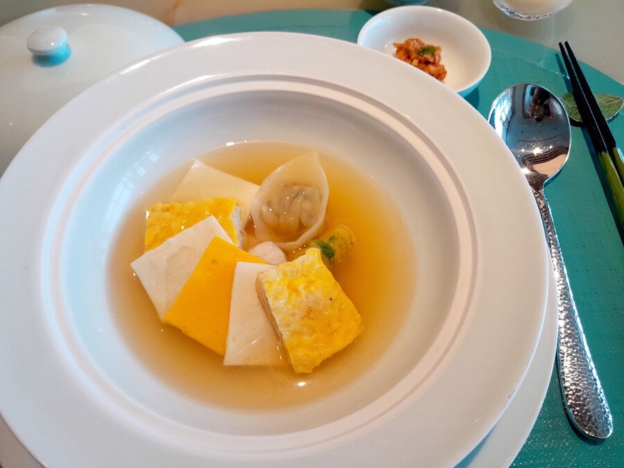 아무도 내게 떡국을 끓여주지 않았지_3.jpg