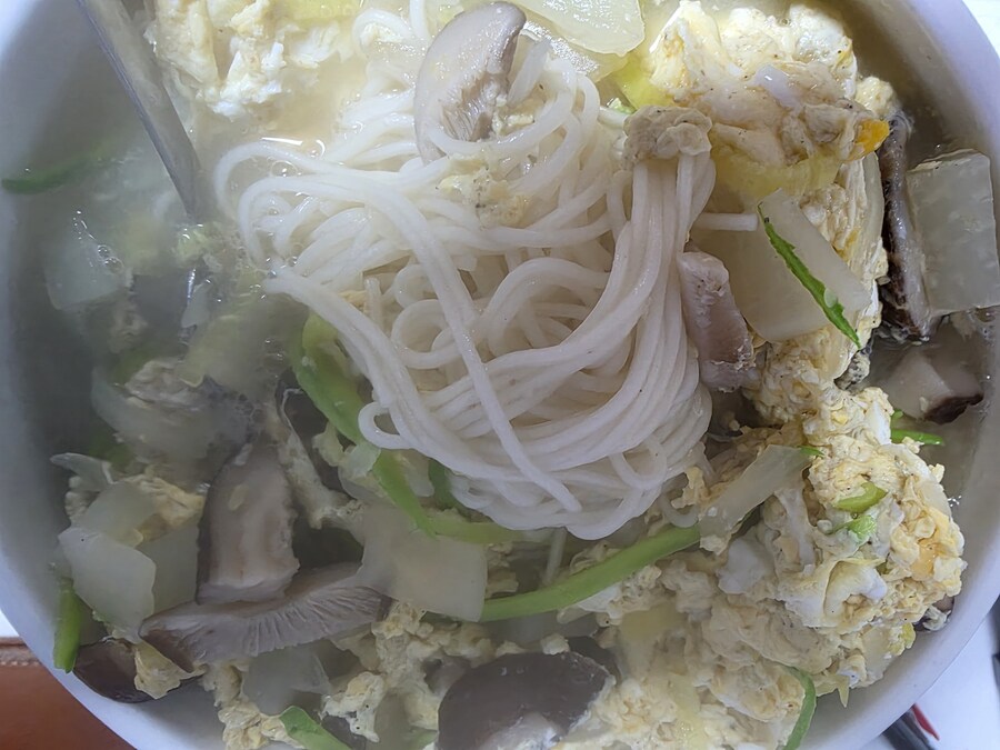 어제 북유게 올린 레시피로 말은 국수 요리_1.jpg