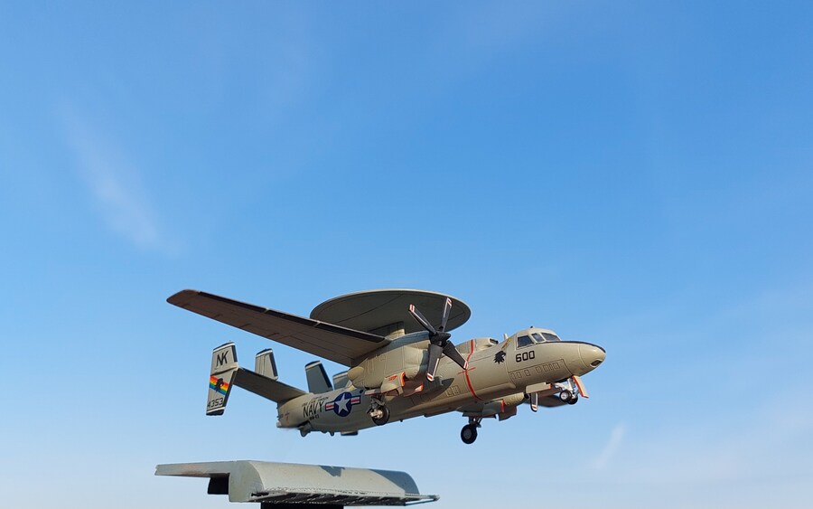 [1/144 아카데미 E-2c 호크아이] 그 활쟁이 아임다!?_11.jpg