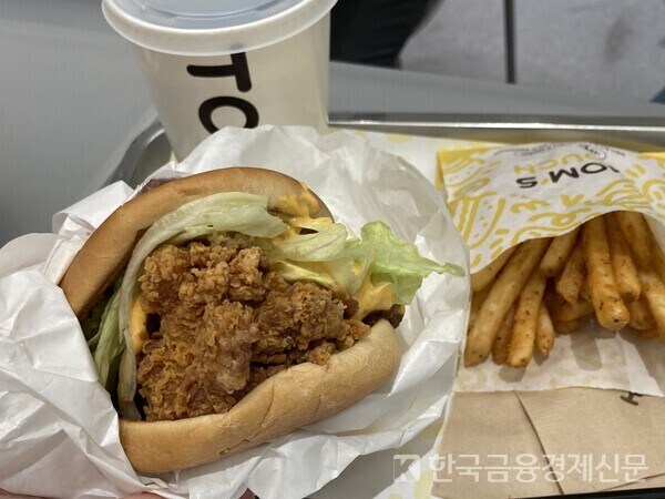 지방사람 입장에서 지방 노잼이 이해가 안되는 이유_8.jpg