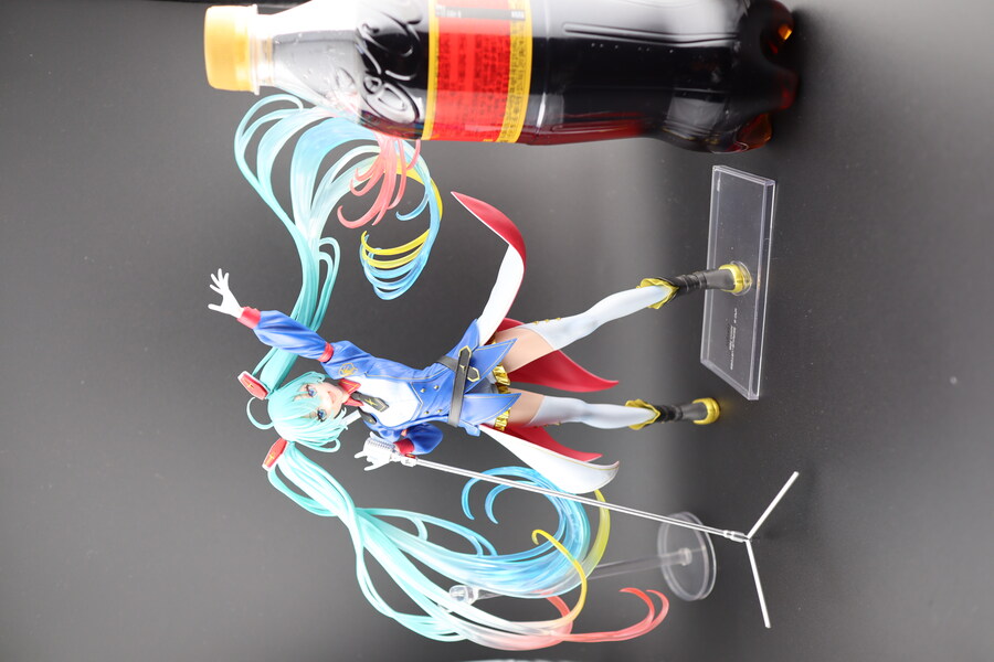 건담45주년×하츠네 미쿠 BANPRESTO EVOLV 건담 콜라보레이션 피규어_11.jpg