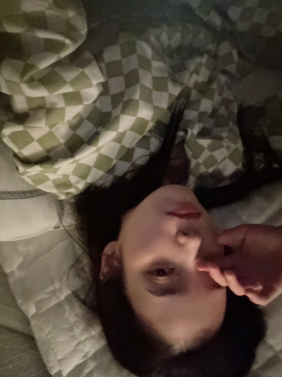 2025.01.10 아이유 베리즈 포스트_5.jpg