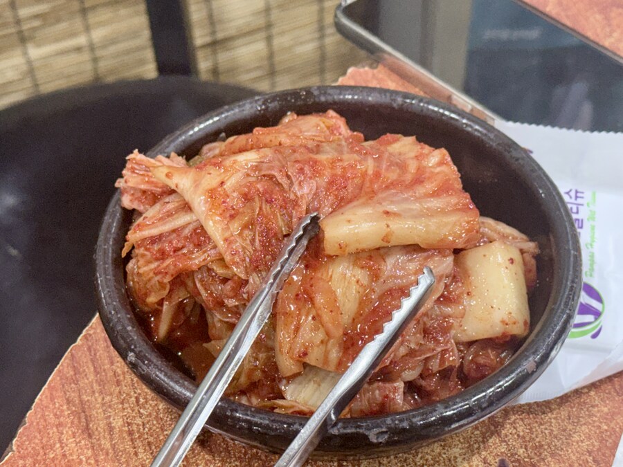 승진 직원 축하 회식_3.jpg