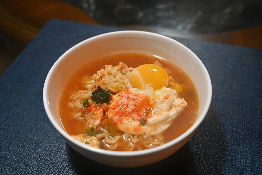 추운 새벽아침에 대충 끼려묵는 라면;ㅎ_2.jpg