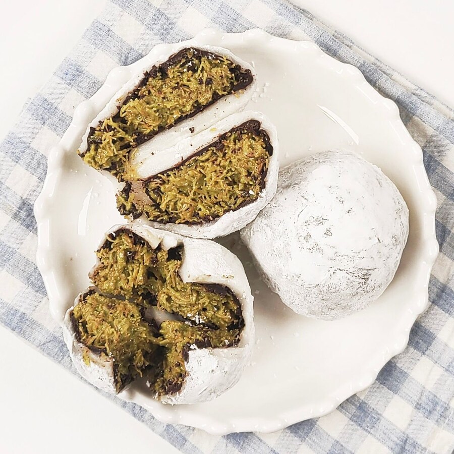 "이게 요즘 유행한다는 두바이 쫀득 쿠키 맞죠?"_1.jpg