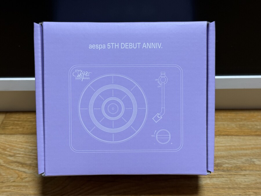 에스파 5주년 기념 턴테이블 스피커_1.jpg