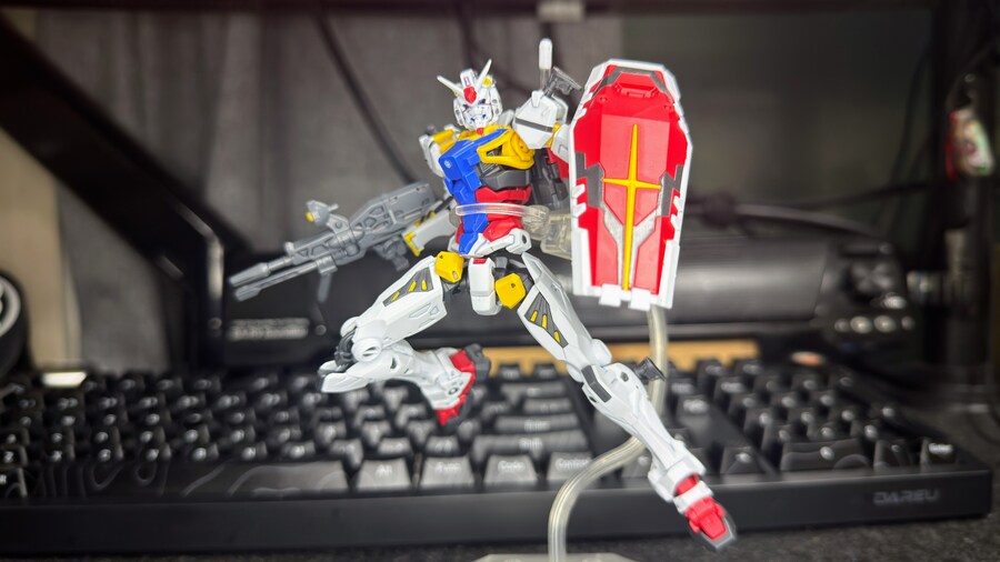 HGGQ 하얀 건담_9.jpg