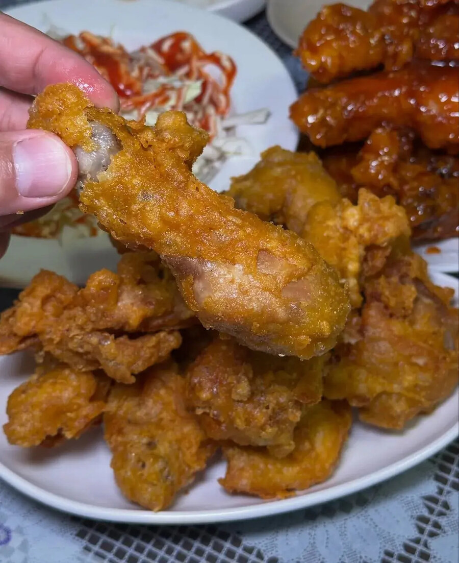 호불호 갈리는 치킨집.JPG_2.jpg