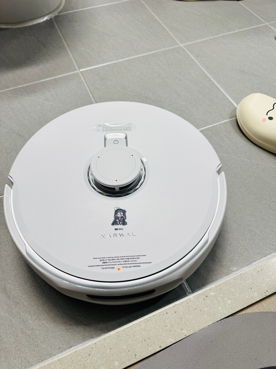 아리스야 화장실 문이 열려있으면 피했어야지?_2.jpg