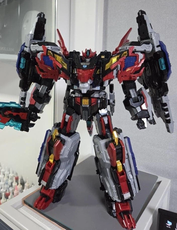 장난감) 오늘도 나는 장난감의 노예가되었다_1.webp