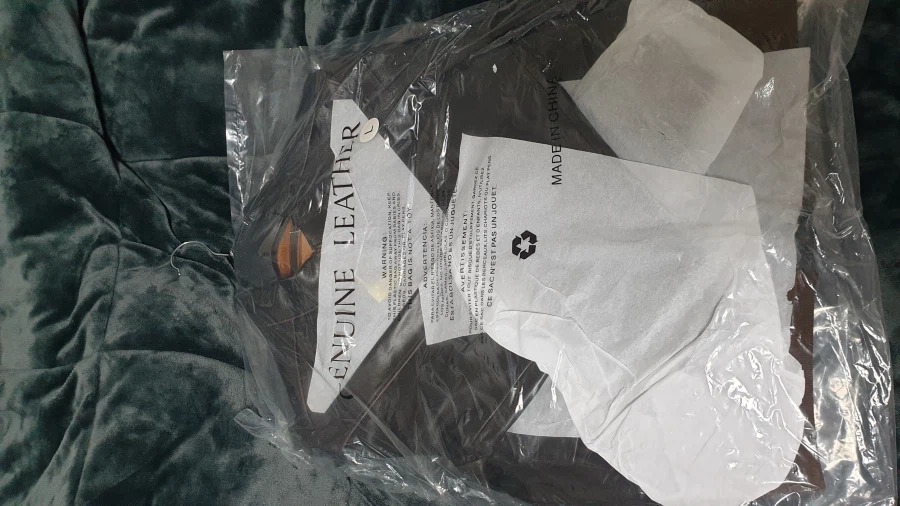 알리에서 산 말가죽 A-2 자켓이 왔는데.. 이거 뭐임??_1.webp