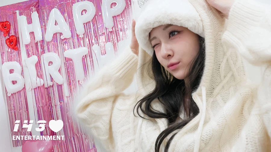 [메이딘] 해피 미유 데이 : 생일카페투어 브이로그_1.webp