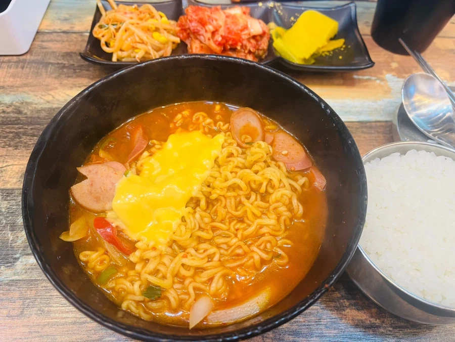 오늘은 사치 좀 부려서_1.webp