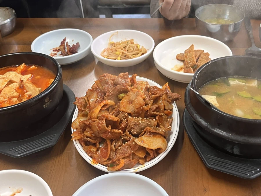 호불호 갈리는 직장인 점심 식사_1.webp