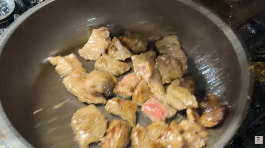 24세 여사장이 일본서 운영 하는 한식 다이닝_36.webp