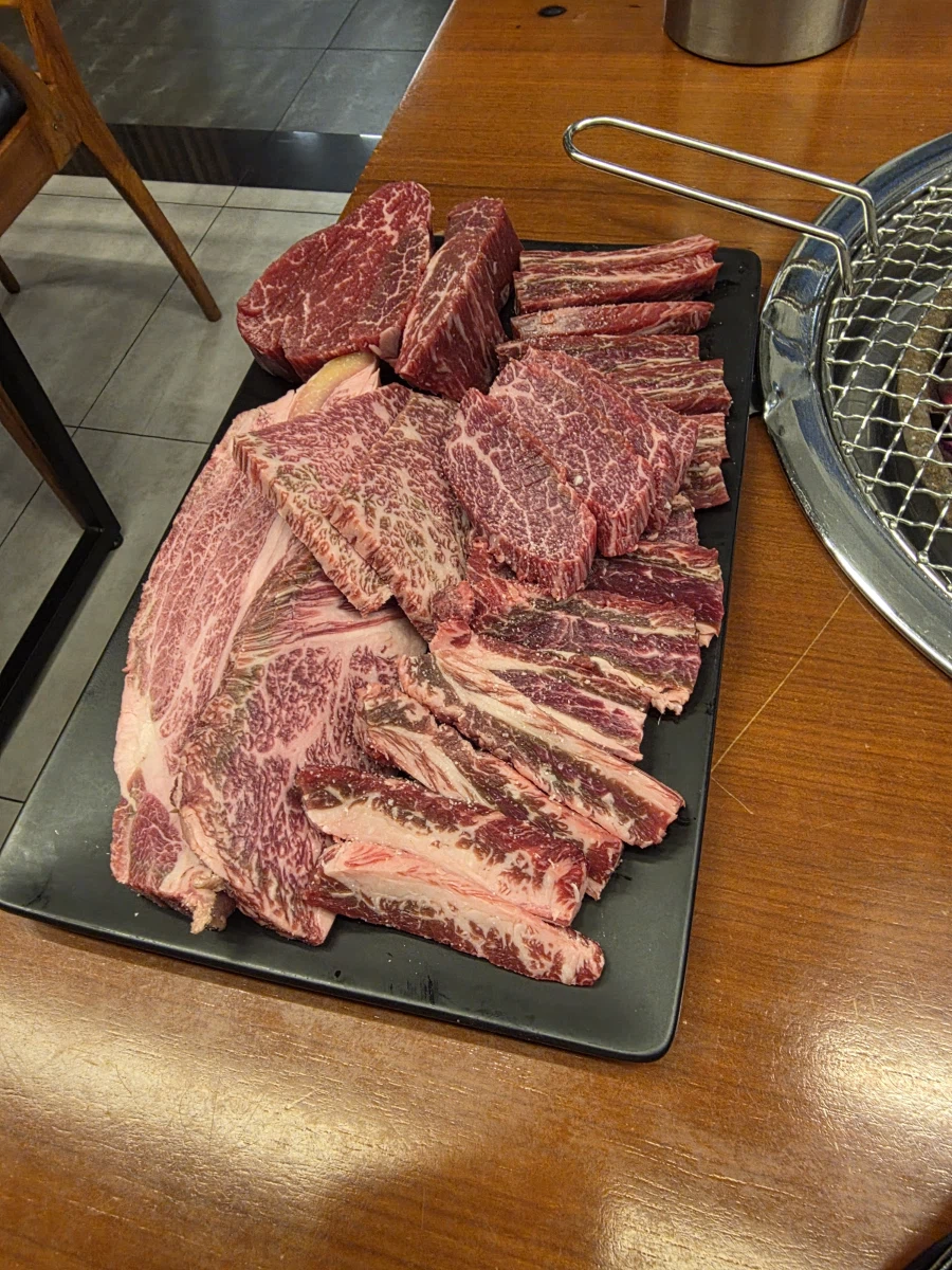 투뿔 한우 달렸습니다._8.webp