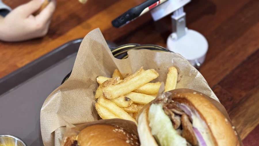 밖에서 밥 먹습니다 - 분당 야탑, 찰리스버거_6.webp