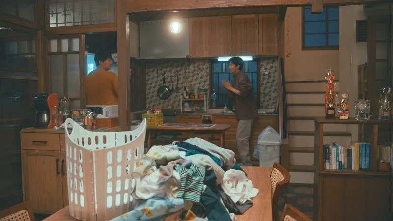 보조금 부정 수급으로 방과후 시설이 개박살이 나서 갈 곳이 사라진 어린아이들_46.webp