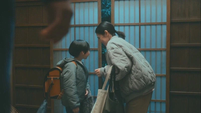 보조금 부정 수급으로 방과후 시설이 개박살이 나서 갈 곳이 사라진 어린아이들_70.webp