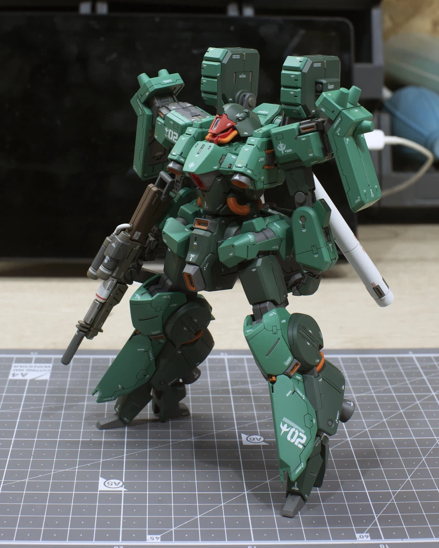 HGUC AMX-014R REBEN-WOLF [A.O.Z RE-BOOT] 리벤볼프_1.webp