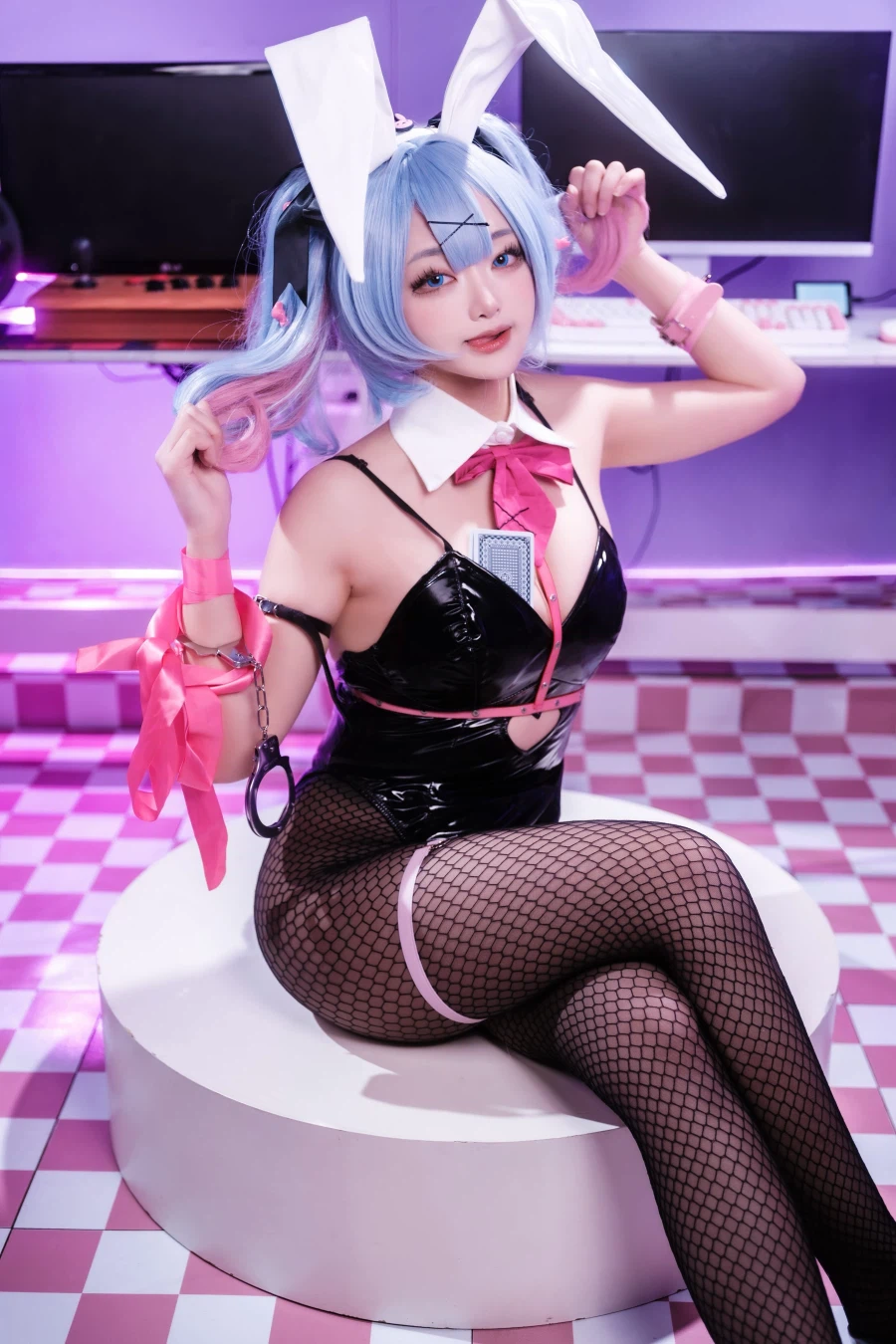 래빗홀 바니걸 하츠니 미쿠 코스프레_1.webp