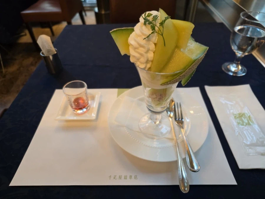 리노아 없다 간다 휴가 도쿄 먹는다 두억두억_9.webp