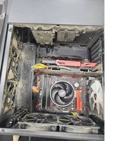 SSD) 니들이 지금 부품값 걱정할때야?_1.webp