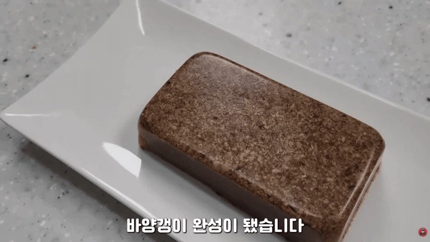 유튜버 컷 ㅈ나 높네 ㄷㄷㄷㄷㄷ_1.webp