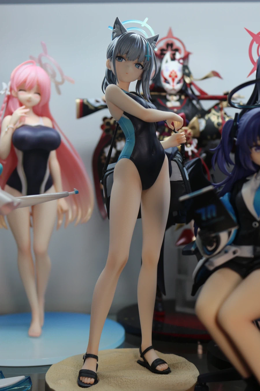 작년 5월부터 모은 블루아카이브 피규어들_12.webp