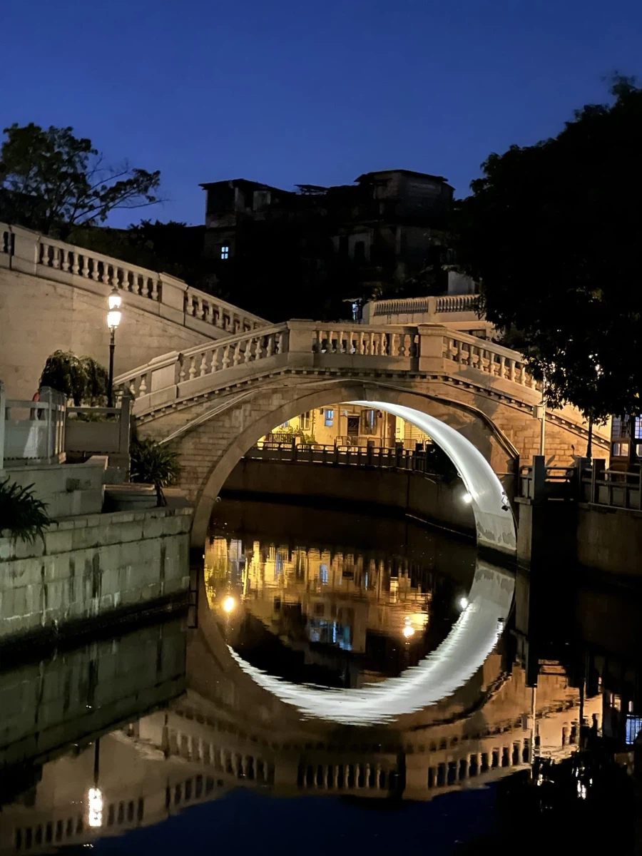 의외로 예쁘다고 하는 밤의 다리.jpg_2.webp