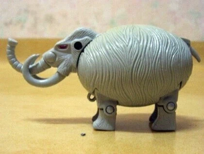 용가리치킨 장난감의 비밀_1.webp