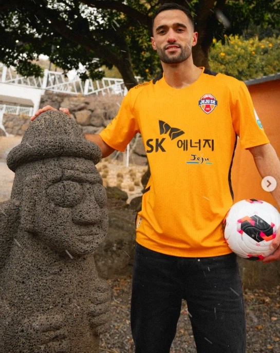 제주가 영입한 프랑스 센터백 줄리앙 세레스틴_1.webp