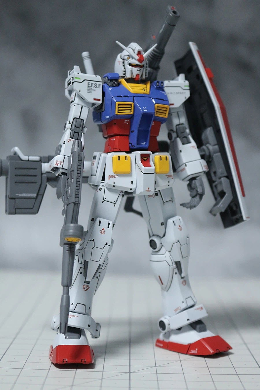 HG RX-78-02 건담 디 오리진 완성_3.webp