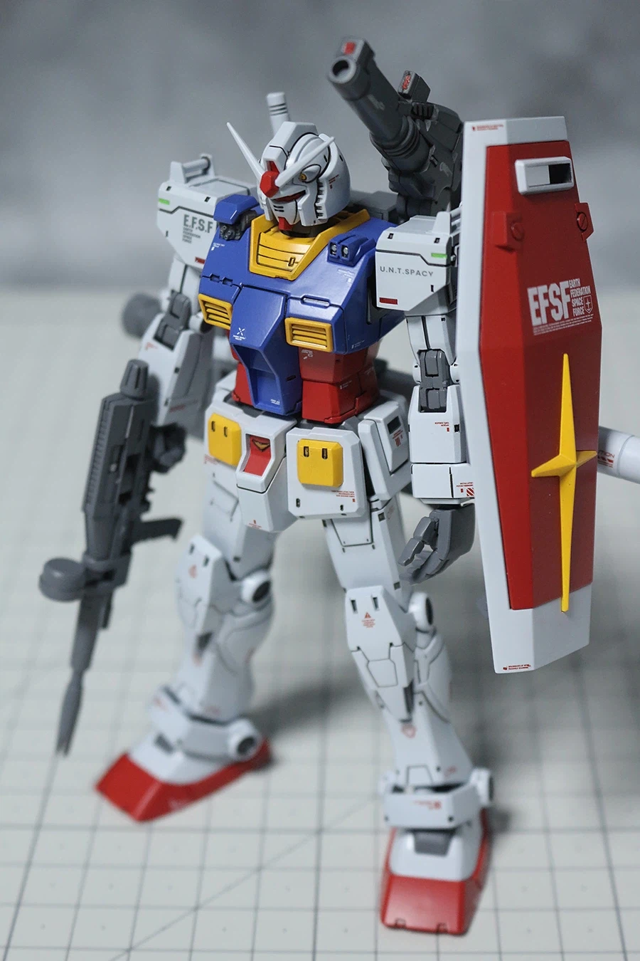 HG RX-78-02 건담 디 오리진 완성_5.webp