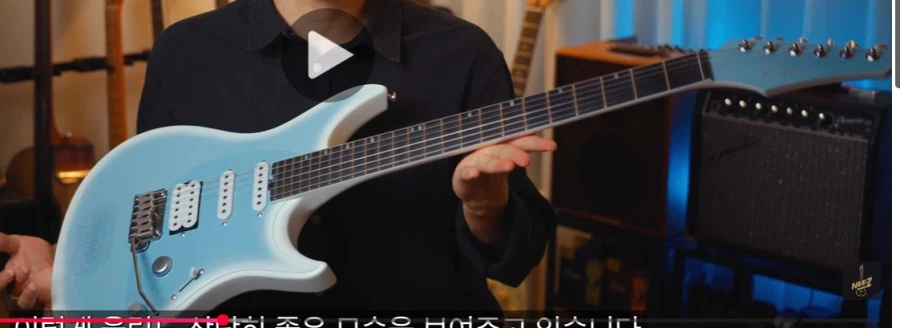 기타) 일렉기타 색깔 3가지 중에 뭐가 제일 좋아보여_3.webp