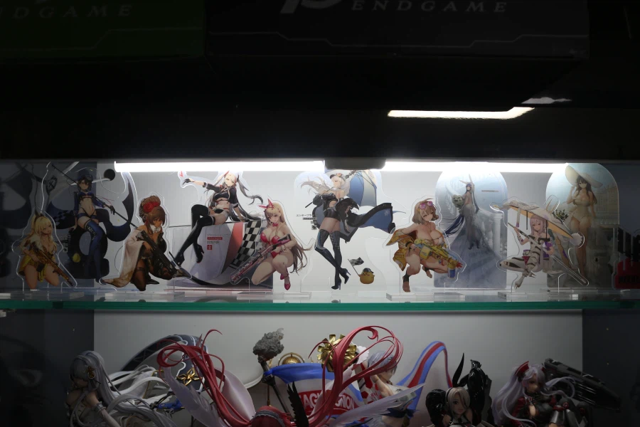 장식장 하나 바꿨습니다_1.webp