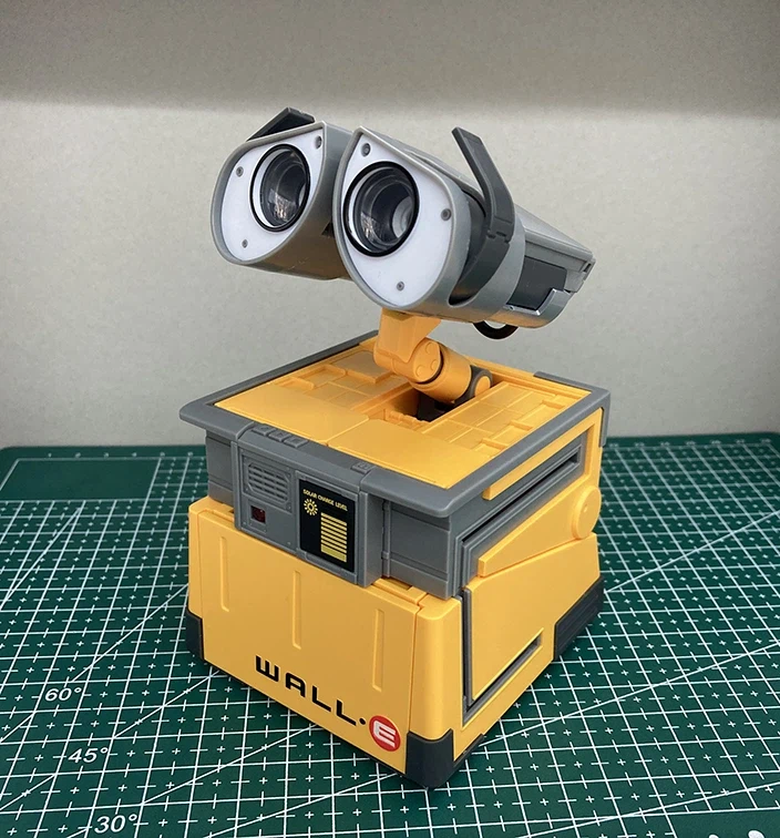 GONG Wall-E 조립 중... 꽤 잘 나왔네요._1.webp