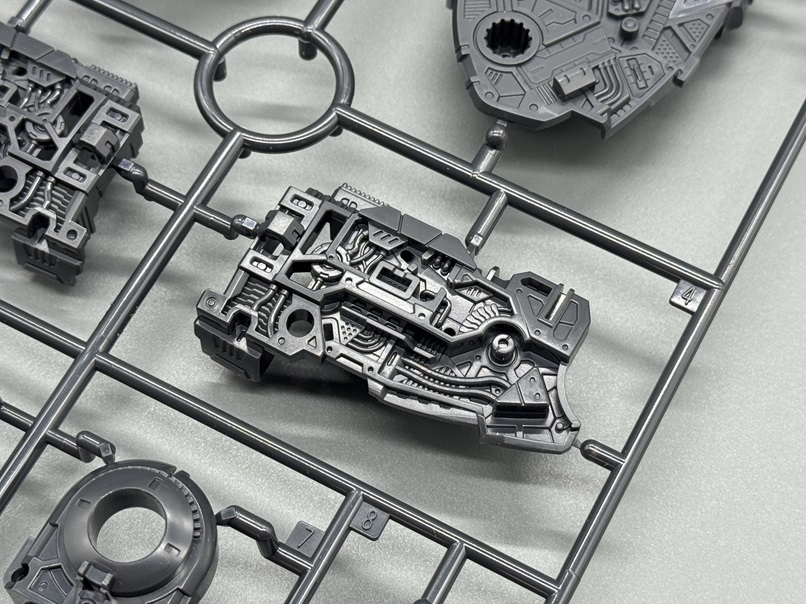 PG 언리쉬드 뉴 건담 샘플 소개: 프레임 편_14.jpg