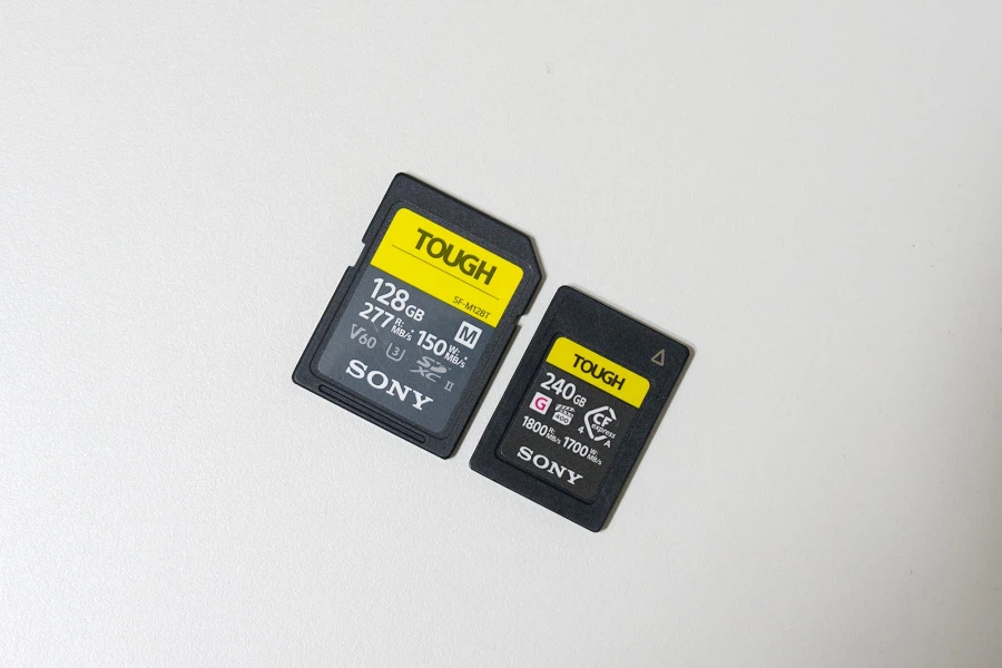 하루를 믿고 맡길 수 있는 메모리 카드, 소니 터프 CEA-G240T_4.webp