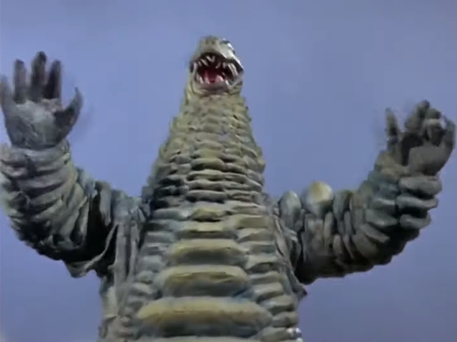 [초대 울트라맨] 괴수들의 삼파전_34.jpg