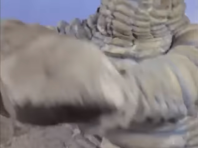 [초대 울트라맨] 괴수들의 삼파전_43.jpg