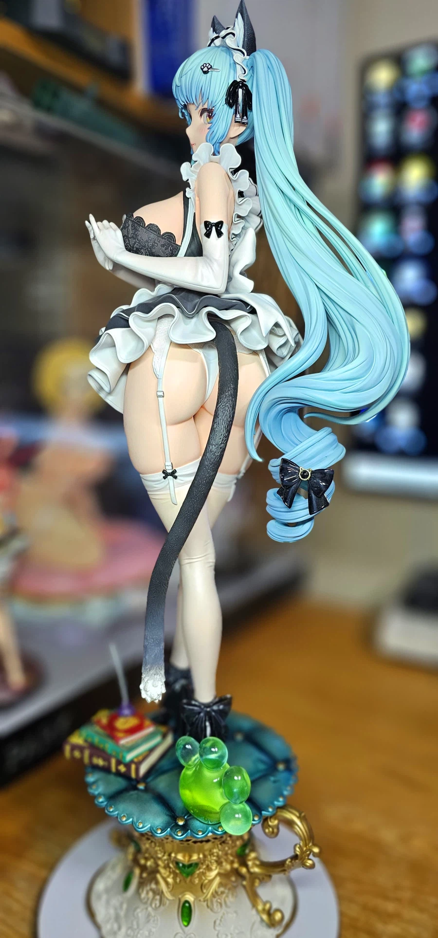 니케의 메이드 미쿠_5.webp