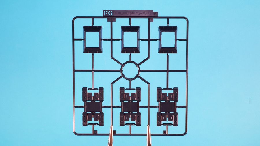 PG 언리쉬드 뉴 건담 런너 사진_57.jpg