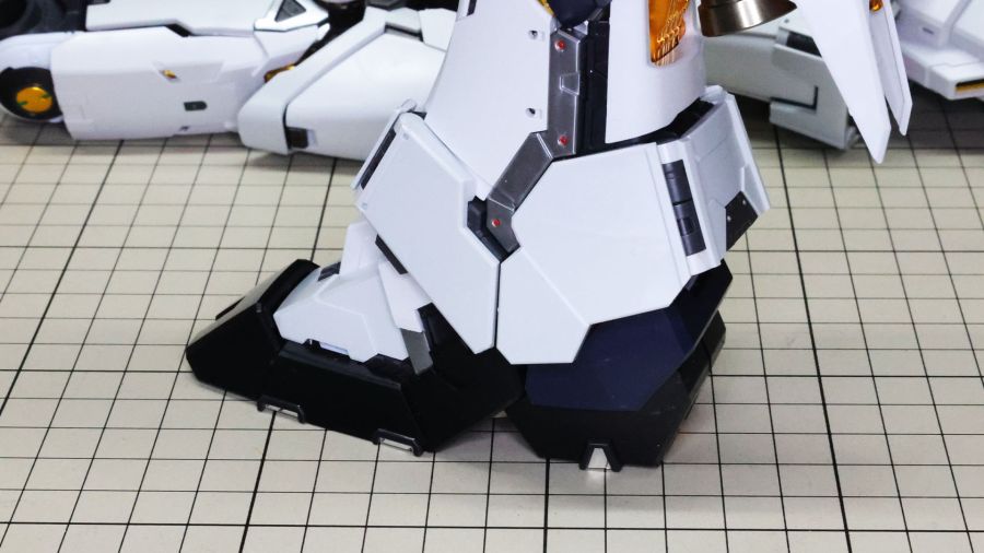 PG 언리쉬드 뉴 건담 장갑 & 무장 조립 과정 사진 (스크롤 주의)_22.jpg