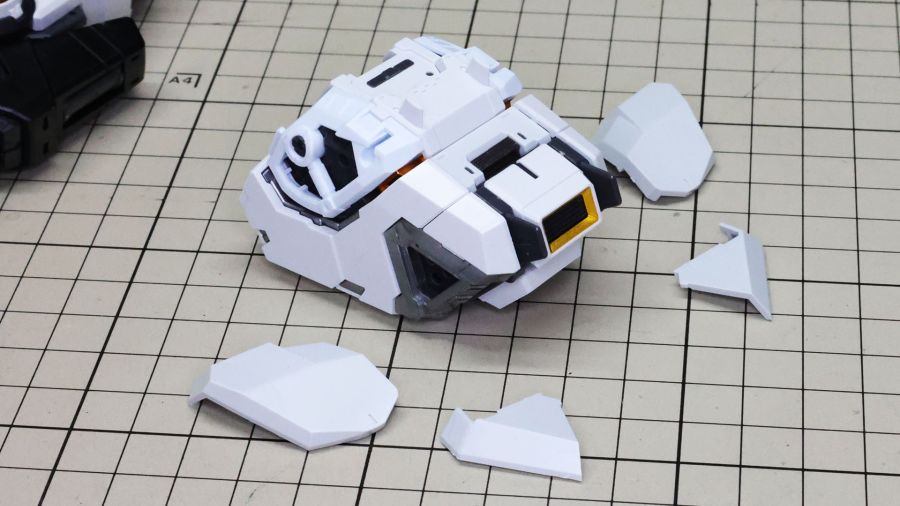 PG 언리쉬드 뉴 건담 장갑 & 무장 조립 과정 사진 (스크롤 주의)_55.jpg