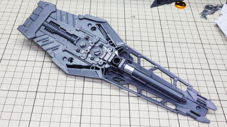 PG 언리쉬드 뉴 건담 장갑 & 무장 조립 과정 사진 (스크롤 주의)_108.jpg