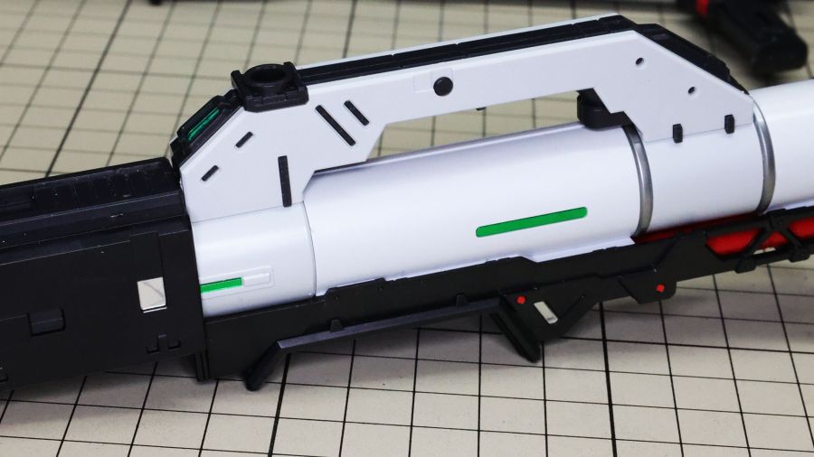 PG 언리쉬드 뉴 건담 장갑 & 무장 조립 과정 사진 (스크롤 주의)_142.jpg