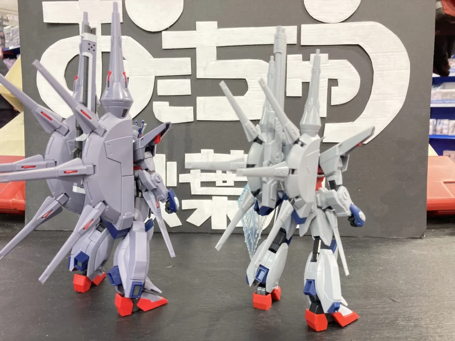 [반다이] HGCE 1/144 레전드 건담. 신판과 구판 비교 해외 리뷰_8.webp